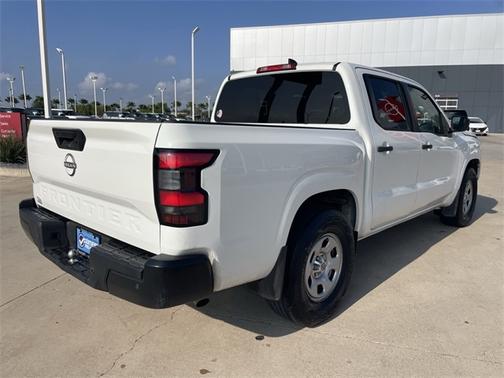 2023 Nissan Frontier S