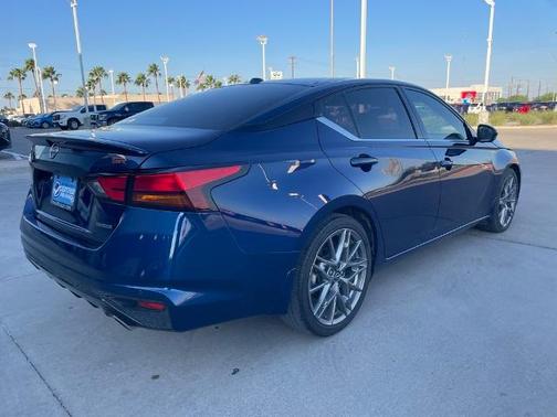 2024 Nissan Altima 2.0 SR
