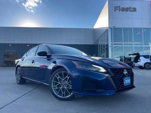 2024 Nissan Altima 2.0 SR
