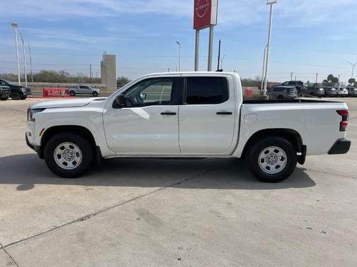 2023 Nissan Frontier S