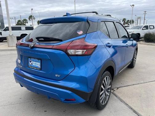 2023 Nissan Kicks SV