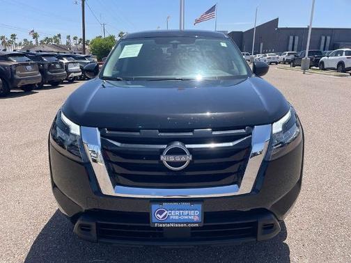 Black 2025 Nissan Pathfinder S