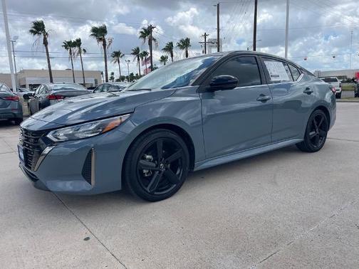 2t Gry Blk Roof 2024 Nissan Sentra SR