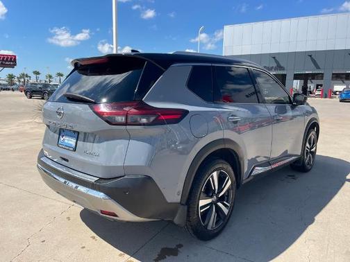 2021 Nissan Rogue Platinum
