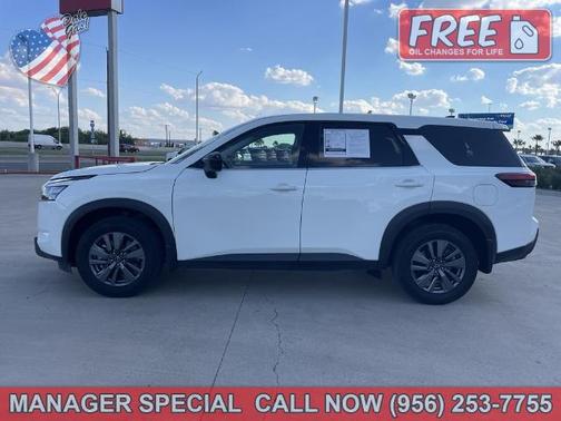 2024 Nissan Pathfinder S
