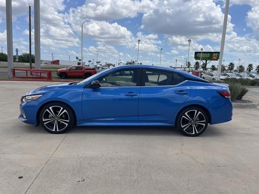 2022 Nissan Sentra SR