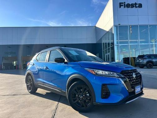 2024 Nissan Kicks SR