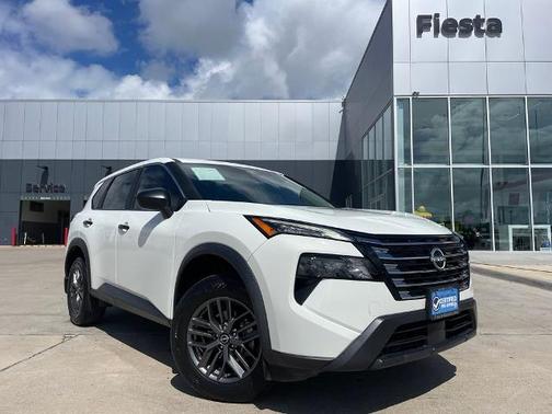 Glacier White 2024 Nissan Rogue S