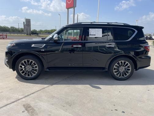2022 Nissan Armada Platinum