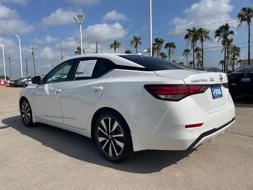 Aspen White 2023 Nissan Sentra SV