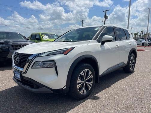 White 2023 Nissan Rogue SV
