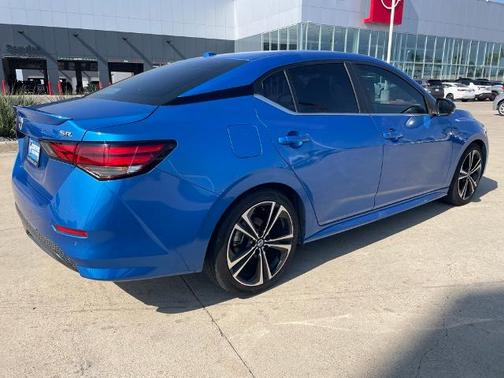 2022 Nissan Sentra SR