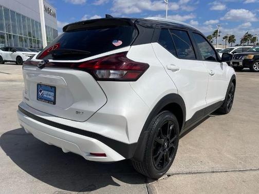2023 Nissan Kicks SV