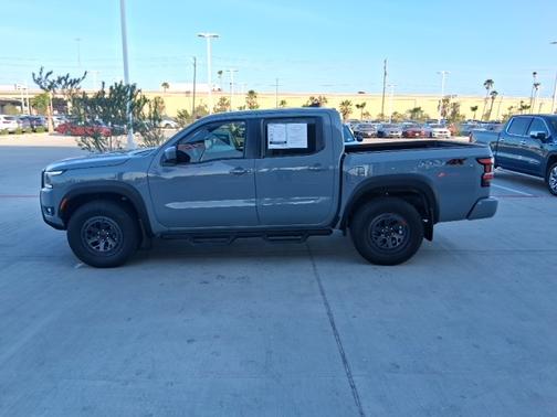 2025 Nissan Frontier PRO-4X