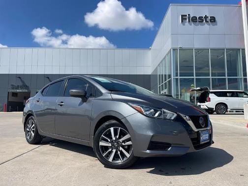 2021 Nissan Versa 1.6 SV