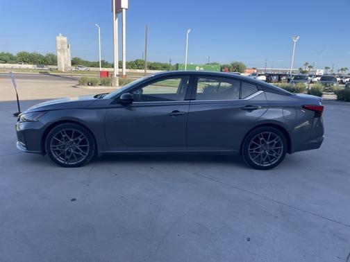 2023 Nissan Altima 2.0 SR