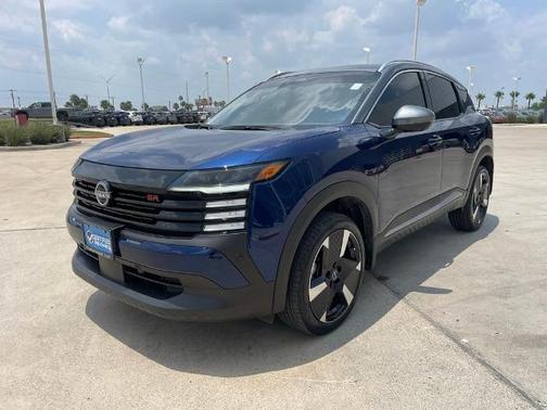 2t Blu Gry Roof 2025 Nissan Kicks SR