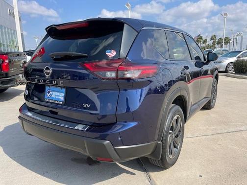 2024 Nissan Rogue SV