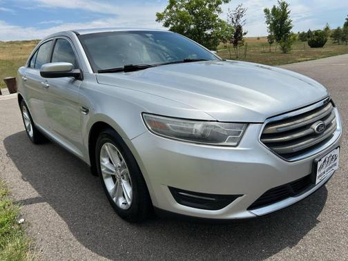 2013 Ford Taurus SEL
