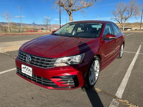 2016 Volkswagen Passat 1.8T R-Line w/ Comfort