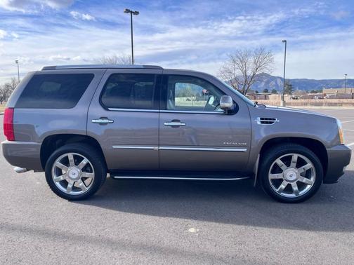 2013 Cadillac Escalade Luxury