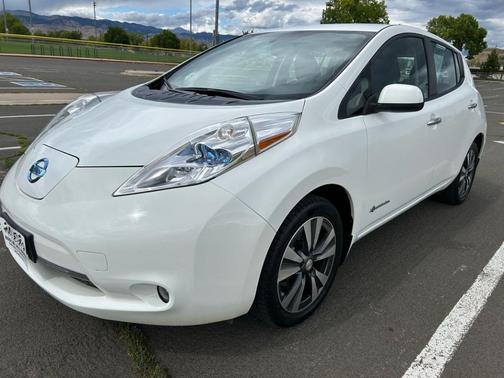 2015 Nissan Leaf SV