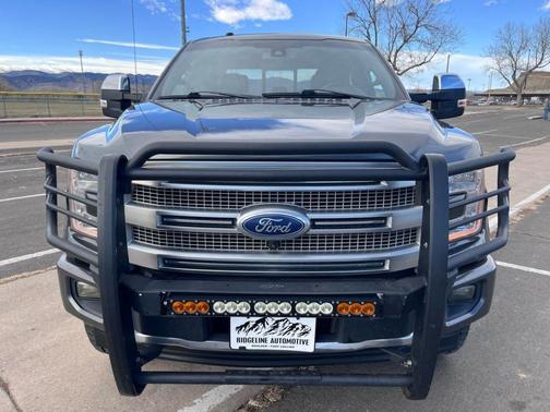 2017 Ford F-150 Platinum