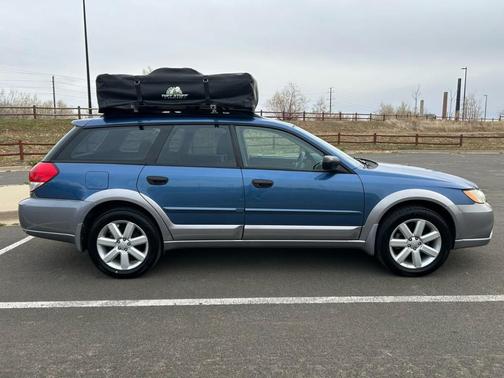 2009 Subaru Outback 2.5i Special Edition