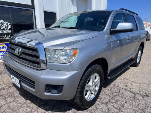2009 Toyota Sequoia SR5