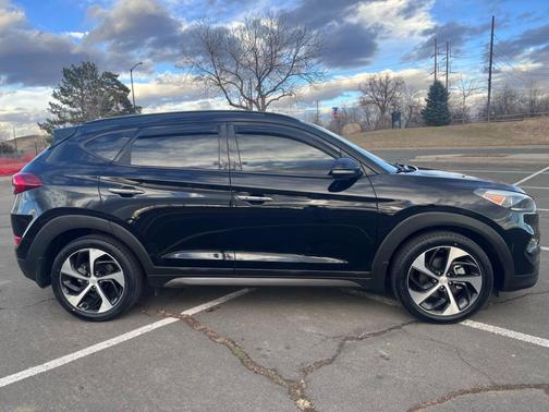 2016 Hyundai TUCSON Limited