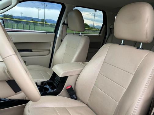 2011 Ford Escape Limited