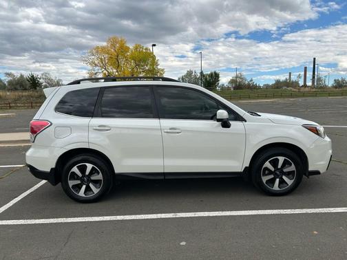 2017 Subaru Forester 2.5i Limited