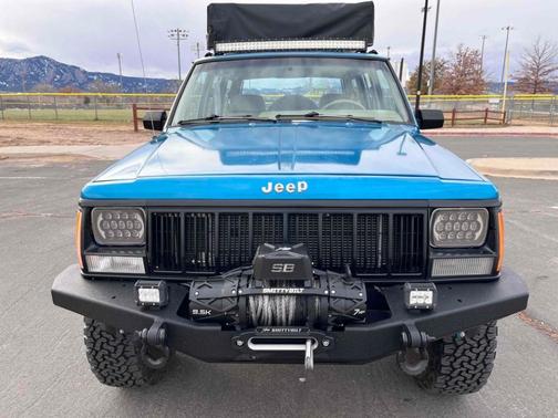 Photo 2 of 21 of 1993 Jeep Cherokee Country