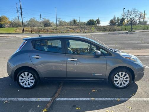 2017 Nissan Leaf S