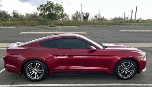 2016 Ford Mustang EcoBoost
