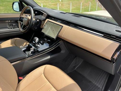Constellation Blue Ultra Metallic Gloss 2026 Land Rover Range Rover Sport P400 Dynamic SE