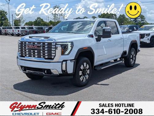 Glacier White Tricoat 2026 GMC Sierra 2500 Denali