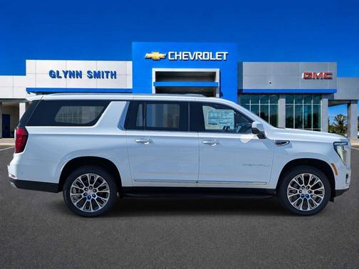 Summit White 2026 GMC Yukon XL Denali