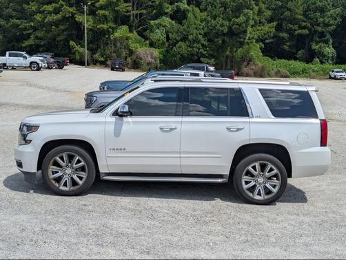 Iridescent Pearl Tricoat 2016 Chevrolet Tahoe LTZ