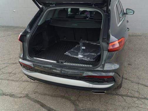Daytona Gray Pearl 2026 Audi SQ5 3.0T Premium Plus