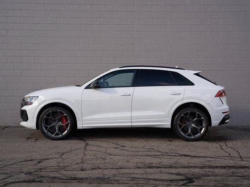 Glacier White Metallic 2025 Audi RS Q8 4.0T quattro