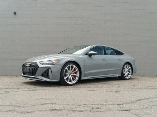 Nardo Gray 2026 Audi RS 7 4.0T quattro performance