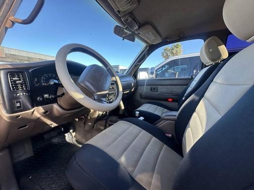 2000 Toyota Tacoma PreRunner