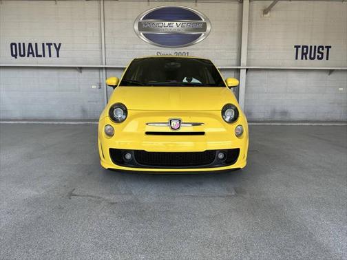 2016 FIAT 500 Abarth