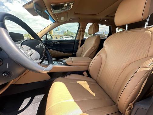 2022 Genesis GV80 2.5T