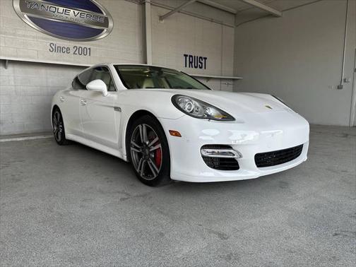 2011 Porsche Panamera Turbo