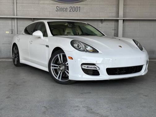 2011 Porsche Panamera Turbo