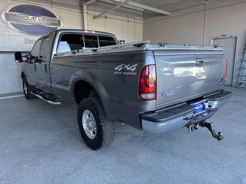 2002 Ford F-350 Lariat