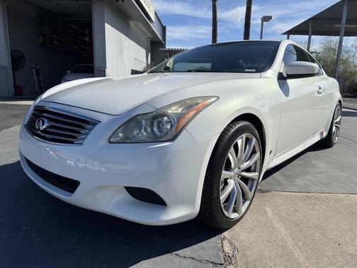 2009 INFINITI G37 Journey