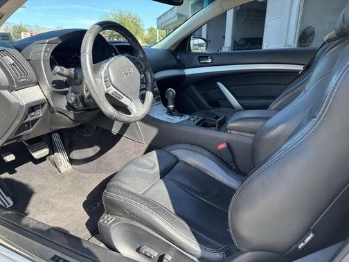 2009 INFINITI G37 Journey